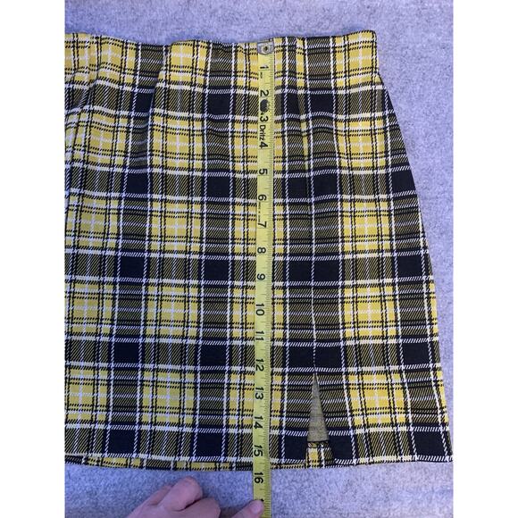 Divided Yellow Plaid Skirt By H&M, Size Small, Mini Skirt With Elastic Waist - Picture 9 of 9